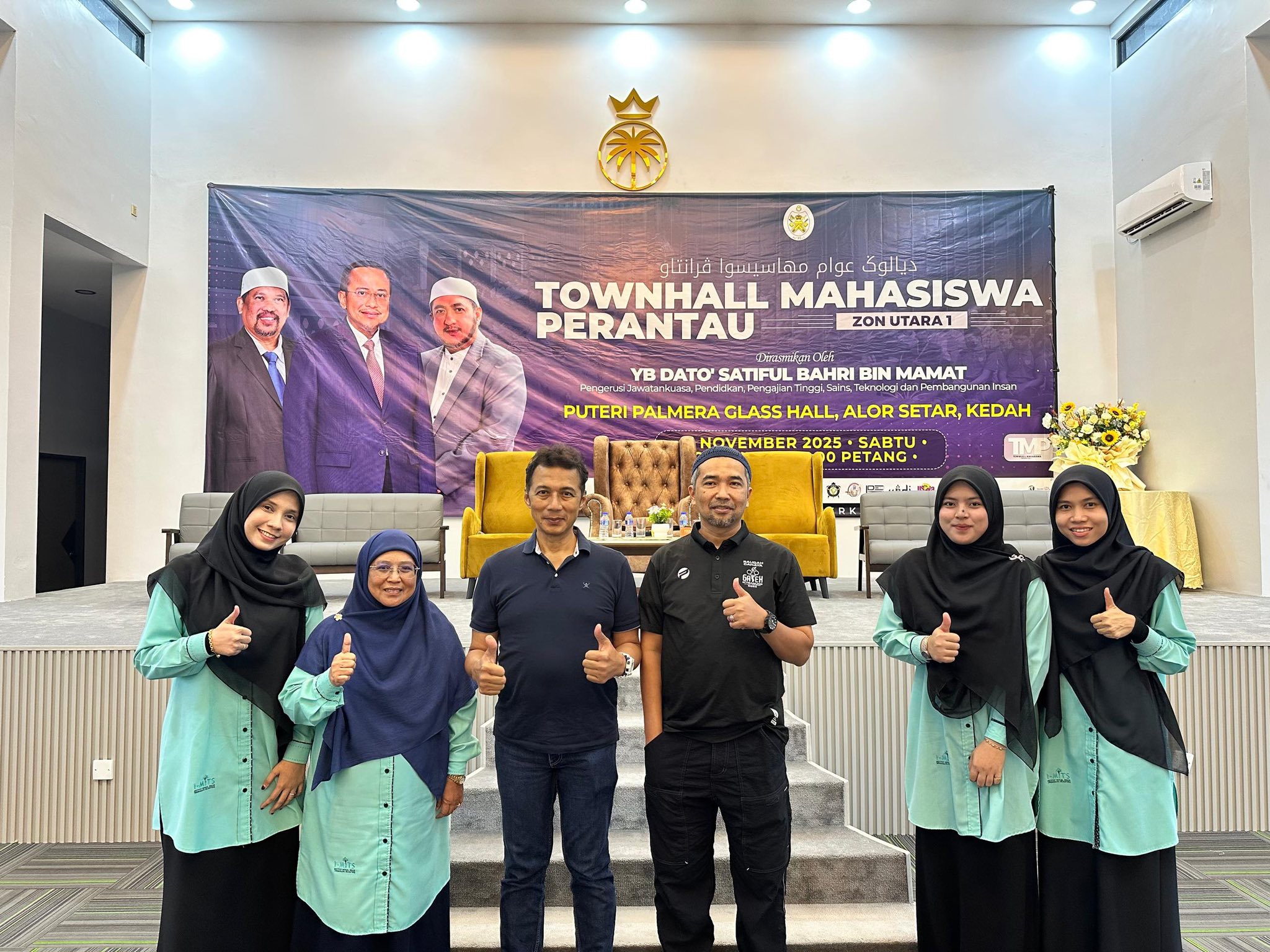 YB Sulaiman Sulong Santuni Mahasiswa Terengganu di Program Townhall Perantau Zon Utara 1